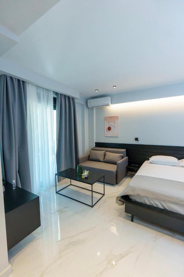 Lighthouse Apartments Kriopigi Bagian luar foto
