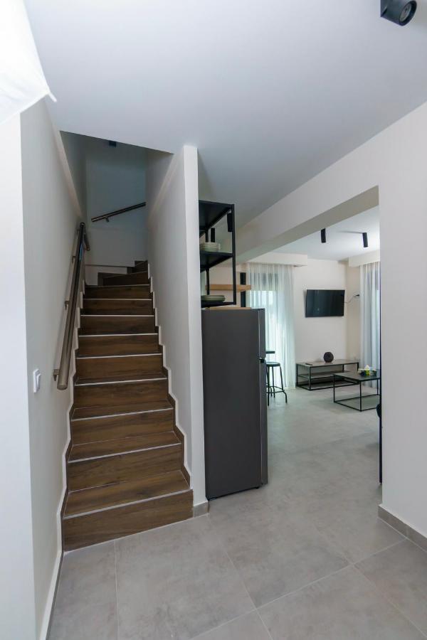 Lighthouse Apartments Kriopigi Bagian luar foto
